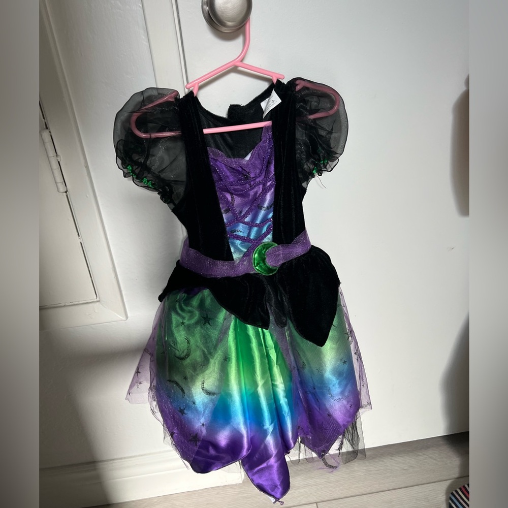 Sweet Little Witch Costume! Hat included!